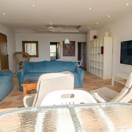 Laberinto 25 Puerto Rey Apartment Vera Exterior photo