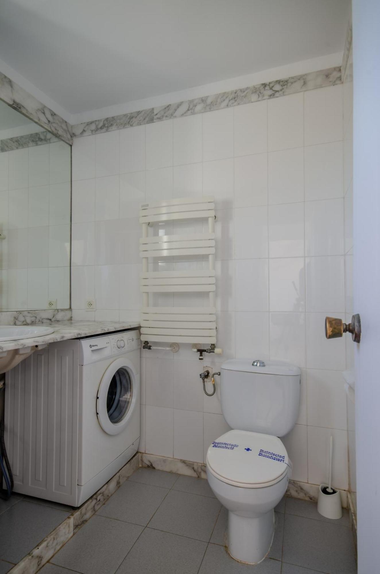 Laberinto 25 Puerto Rey Apartment